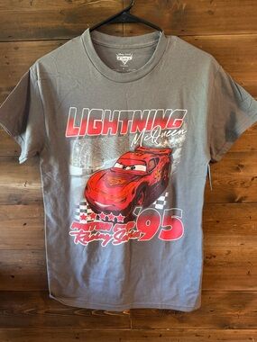 Men’s Lightning McQueen Graphic Tee - Red Car on Gray